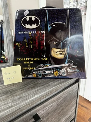 TARA TOY 1992 Batman Returns Estuche Coleccionista: 1 Bandejas: Tiene 12 Figuras: Keaton Foto 1 de 4