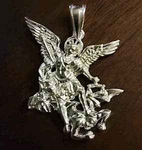 Sterling Silver 0.925 Saint St Michael Archangel Medal Necklace Pendant Charm  - Picture 1 of 2