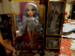 Rainbow High GABRIELLA ICELY Doll Wave 3 Light Blue Brand New - Picture 1 of 3