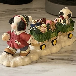 Mary's Moo Moos "Moo What Fun It Is To Ride" John Deere Wagon 2001 Enesco - Picture 1 of 15