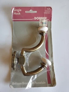 DONNER Colonial Hook Collection Double Robe Coat Hook ~ Brass & White Ceramic - Picture 1 of 3