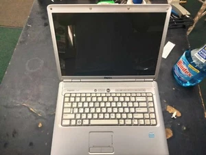 Dell Inspiron Pp29L 1525 Laptop - Picture 1 of 11