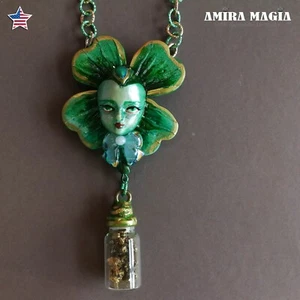 Green Witch Wicca Talisman Amulet Pendant Charm Forest Four Leaf Clover Gold Urn - Picture 1 of 24