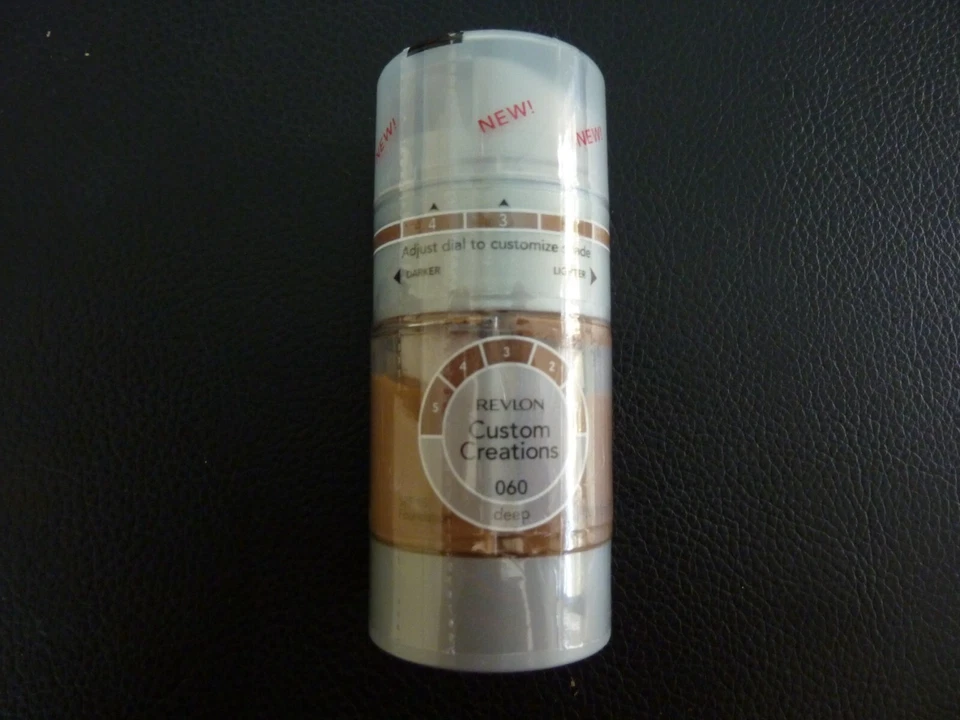 Revlon Custom Creations Foundation - DEEP #060 - New / Sealed - BUY MORE & SAVE - Image 1 of 1