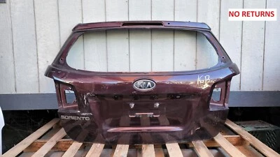 Carcasa del portón trasero Kia Sorento 2011 2012 2013 Foto 1 de 4
