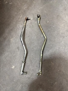 John Deere X304 Lawn Tractor Front Left & Right steering tie rods AM137994 - Picture 1 of 11
