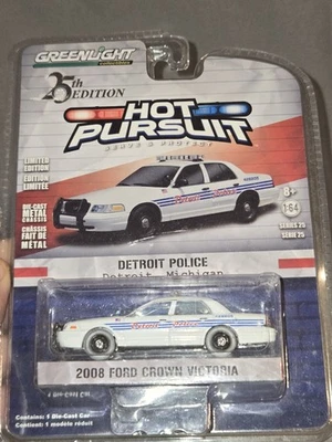 *阅读*Hot Pursuit Greenlight Chase 2008 福特皇冠维多利亚底特律警察  — 第 1/4 张图片