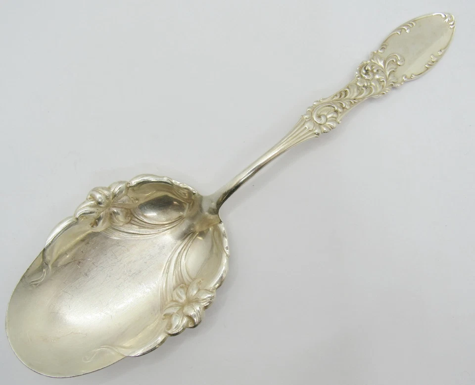 CUCHARA PARA SERVIR ENSALADA PLATA ESTERLINA AMSTON TIROLESA 9-3/8"" CUBIERTOS SIN MONO Foto 1 de 4