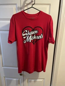 WWE Retro Legends Shawn Michaels Heartbreak Kid Logo Red Shirt HBK Size Large - Bild 1 von 4