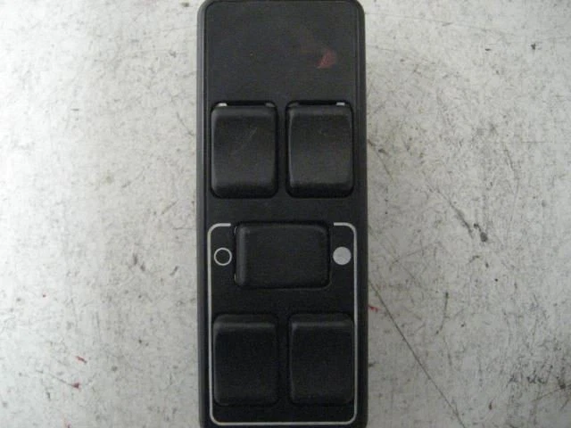 INTERRUPTOR DE JANELA Volvo 740 1987 87 45593 - Imagem 1 de 4
