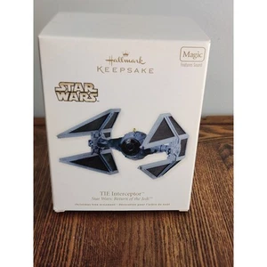 Hallmark Keepsake 2012 Star Wars TIE Interceptor adorno de Navidad mágico NUEVO - Imagen 1 de 3