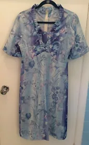 VINTAGE HANDMADE DRESS - Picture 1 of 8