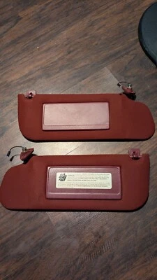 Parasoles Cadillac Deville 1992 OEM con espejo retrovisor y luces Foto 1 de 4