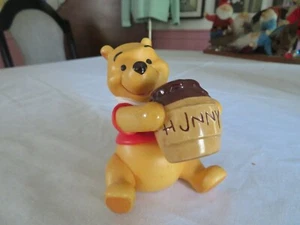 WALT DISNEY MEMBERSHIP CLASSICS COLLECTION 1996 WINNIE THE POOH + THE HONEY TREE - Picture 1 of 4