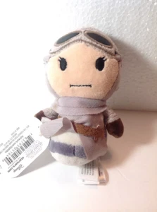 Hallmark Itty Bitty Bittys ~ REY (Star Wars) nuovo con etichette ~ peluche DV9 - Foto 1 di 3