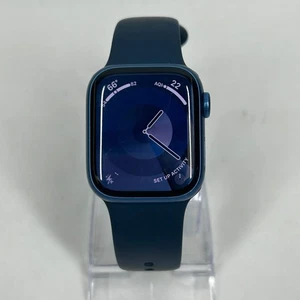 Cinturino sportivo sbloccato Apple Watch Series 7 41 mm blu abisso blu MKHC3LL/A - Foto 1 di 6