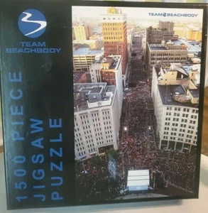 Team BeachBody 1500 Piece Jigsaw Puzzle Marathon Runners Downtown Cityscape *New - Picture 1 of 5