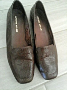 Antonio Melani Brown Embossed Leather Upper Slip On Loafer Flats Size 7.5 M - Picture 1 of 6