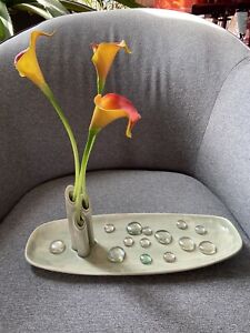 Sandra Kvalheim Studio Art Pottery Green minimalist Ikebana Flower Vase Tray
