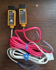 Omron E3S-5B4 Through‑Beam Photoelectric Sensor 5 m PNP 12‑24 VDC IP67 - Bild 1 von 4