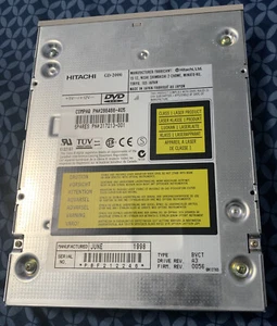 Hitachi GD-2000 IDE DVD-ROM - Picture 1 of 4