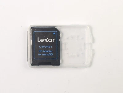 Vintage Lexar Adapter C10/UHS-1 MicroSD to Full Size SD Card + Plastic Holder - Immagine 1 di 4