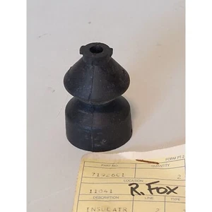 71926C1 - BOOT INSULATOR Case New Holland NOS Replacement Part - Picture 1 of 5