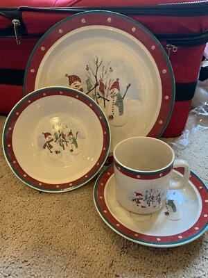 Набор из 4 керамических изделий Royal Seasons для снеговиков желтые точки сняты с производства - Изображение 1 из 4