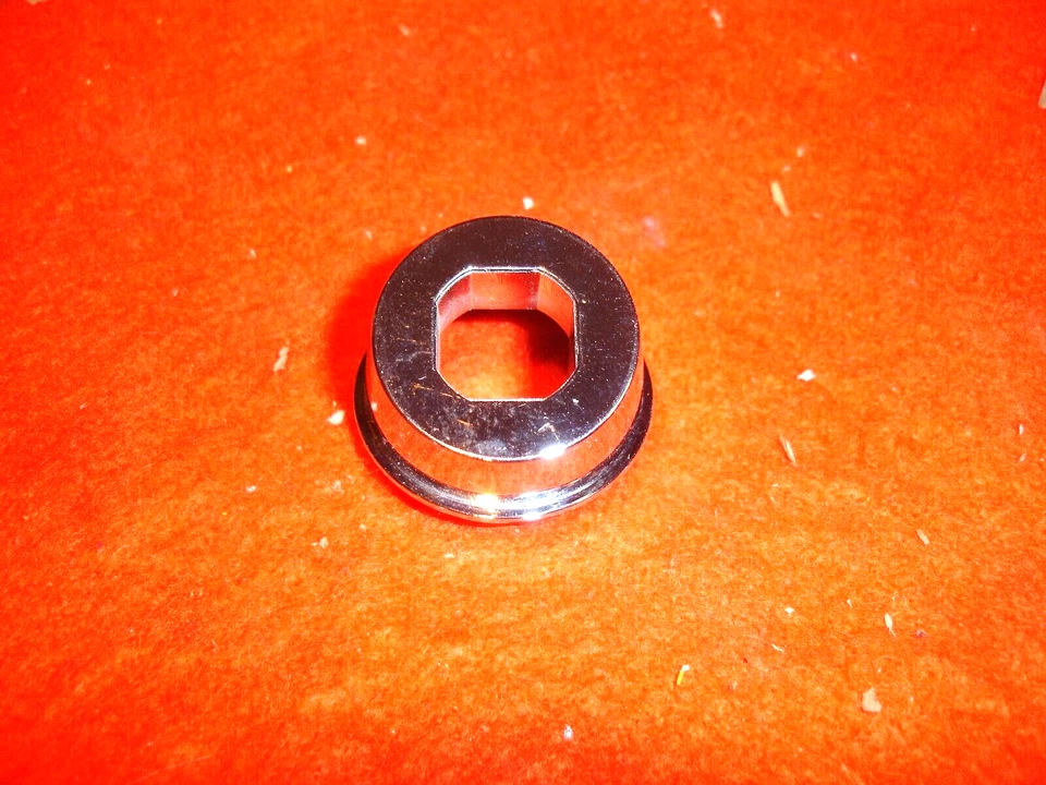 NUEVO 62-64 CHRYSLER NEW YORKER 300 ANTENA CROMADA BISEL CUERPO C MOPAR 2258833 Foto 1 de 1