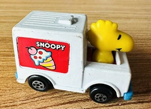 VINTAGE AVIVA 1966 PEANUTS SNOOPY WOODSTOCK ICE CREAM TRUCK MADE IN HONG KONG - Picture 1 of 5