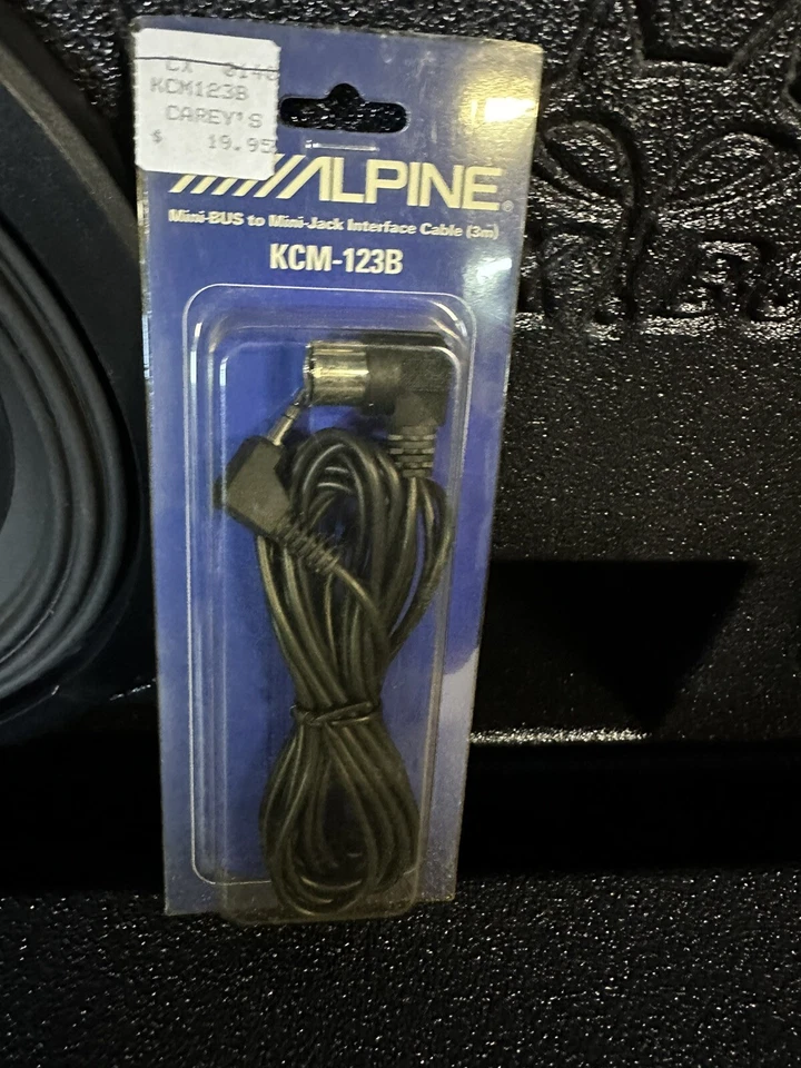 Alpine KCM-123B Mini-BUS to Mini-Jack Interface Cable (3M). New In box Car Audio - Image 1 of 2