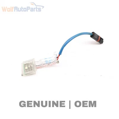 BMW M235I XDRIVE 2015-2016 - Luz de manija de puerta exterior izquierda 7277447 Foto 1 de 4