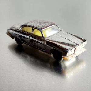 HUSKY made in Gt. Britain . Silver JAGUAR MK 10. - Picture 1 of 5