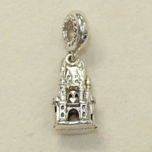 NUEVO AUTÉNTICO ENCANTO PANDORA VALLE DE HADAS CASTILLO REAL COLGANTE 797651CZ CON BOLSA DE GAMUZA - Imagen 1 de 7