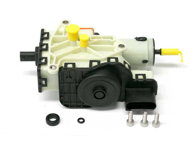 Diesel Emissions Fluid Pump (OEM) BOSCH F01C600194 for Mercedes-Benz Brand New - Image 1 of 4