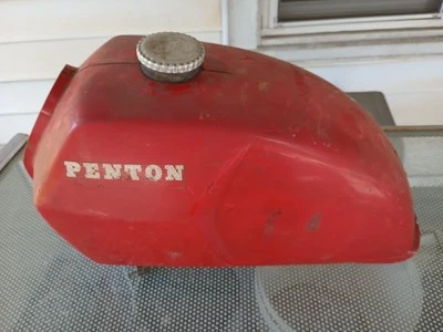 Penton 原始设备制造商油箱油箱仅带 Petcocks 零件 — 第 1/4 张图片