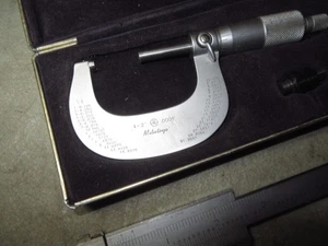 Vintage Mitutoyo Bügelmessschraube mit Etui 1''-2'' .0001 & unbekannter Bügelmessschraube 0''-1'' - Bild 1 von 20