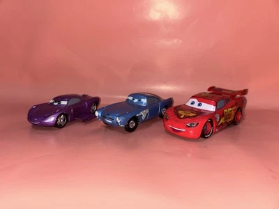 Disney Pixar Cars 2 Finn McMissile Holly Shiftwell McQueen 1:43 Disney Store Foto 1 de 4