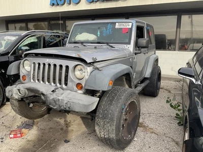 Transfer Case VIN W 6th Digit Jk Body 3.6L Fits 12-18 WRANGLER 4686778 - Image 1 of 4