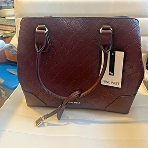 Nine West "Brooklyn" Handbag/Carryall-Merlot-NWT-Beautiful Bag! - Picture 1 of 7