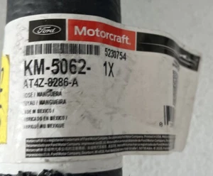 Radiator Coolant Hose Lower MOTORCRAFT KM-5062 - Picture 1 of 3
