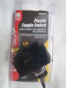 GSW-19 Plastic 20/10A 1-Pole SPST On/Off Toggle Switch - Picture 1 of 3