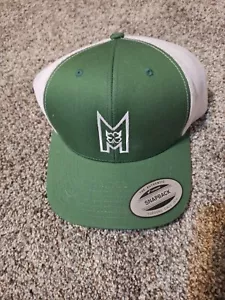 New Yupoong Snapback Hat - Picture 1 of 3