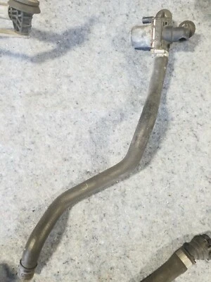 BMW 330XI 2001-2006 E46 5 velocidades AWD OEM VÁLVULA DE CONTROL DE CALEFACCIÓN + MANGUERA #274CN Foto 1 de 4