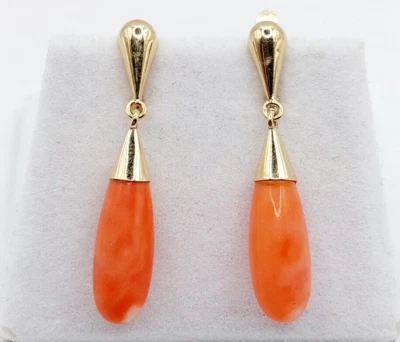 Dormeuses vintage or 18k ornée de perles de corail finement taillées (circa 1970 - Photo 1/4