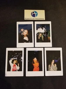 ITZY 2022 SEASON GREETING BEST FRIEND FOREVER SWEATER VER A POLAROID PHOTOCARDS  - Picture 1 of 6