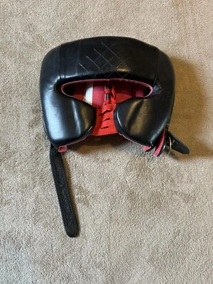TITLE Boxing Winning-style Ko-Vert Headgear with Nose Bridge (Fly, Reyes, Rival) - Image 1 of 4