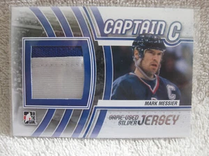 Mark Messier #M-35 Vancouver Canucks 2011-12 ITG Captain C Game-Used Silver  - Picture 1 of 2