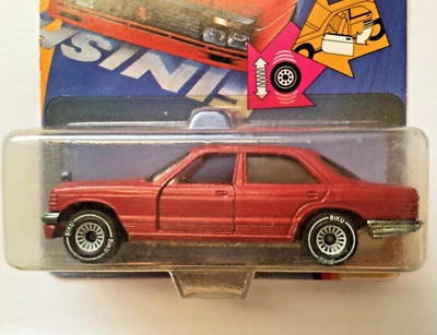 HECHO EN ALEMANIA SIKU Mercedes-Benz 500SE raro ROJO NOS blister sellado 1:55 Foto 1 de 4