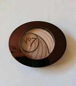 No7 Stay Perfect Trio Eye Shadow Palette in Rose Golds 3g *New & Sealed* - Picture 1 of 4